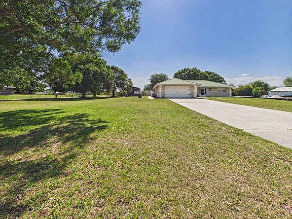 4th image of 793 SW 85th Avenue
