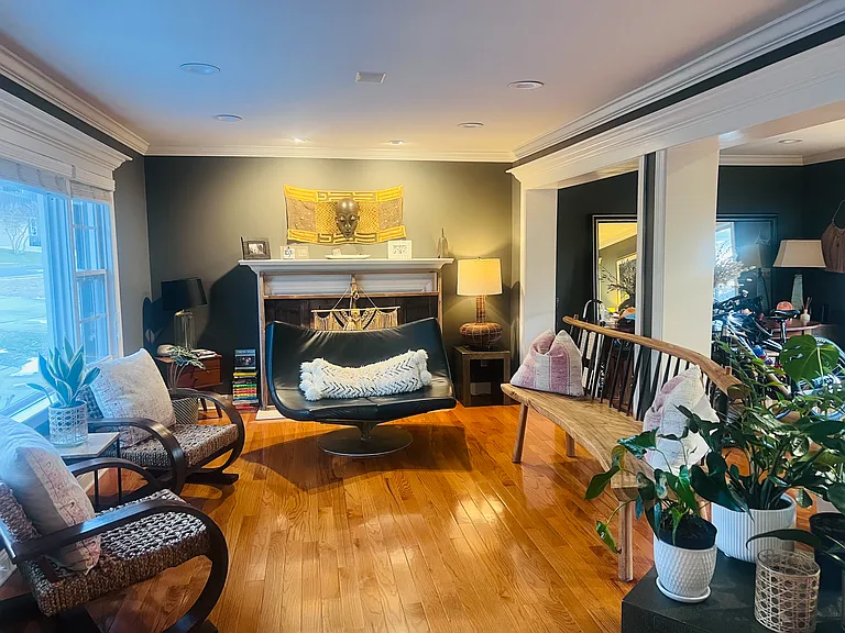 Upstairs living room