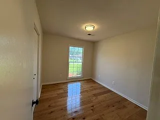 3631 Montrose Dr — Photo 10