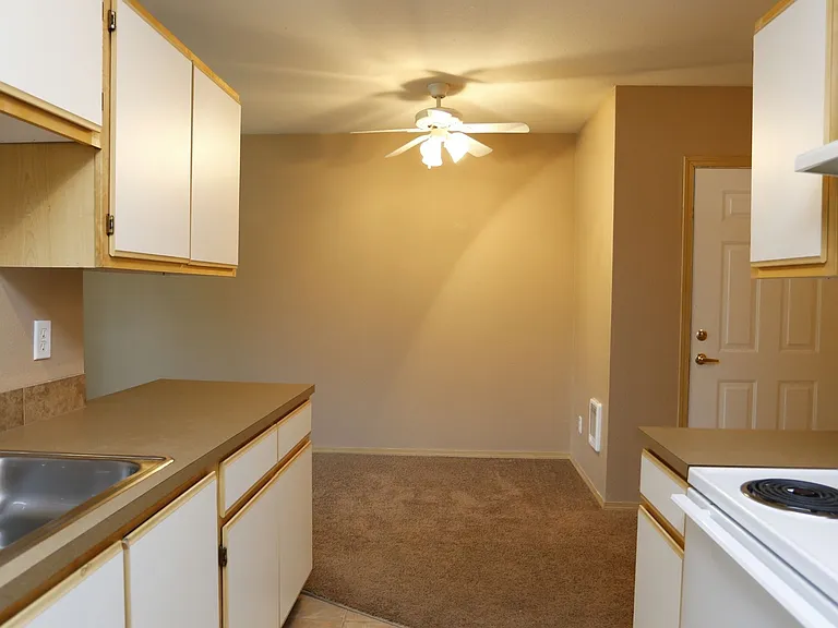 Kitchen/Entry way Kitchen/Entry way