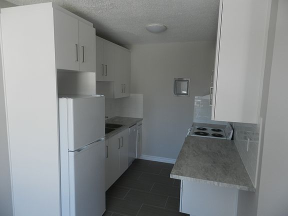 5th image of 7 Rufus Ave #15