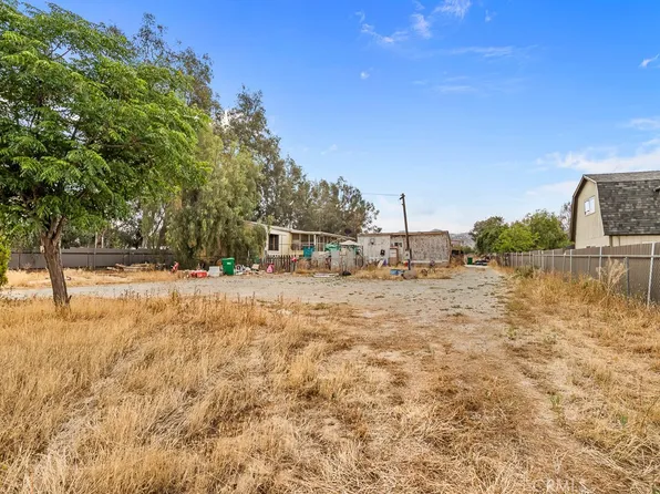 30811 11th St, Nuevo, CA 92567