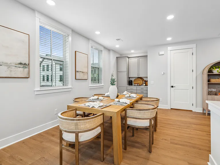 Fenland Townhomes — Photo 9