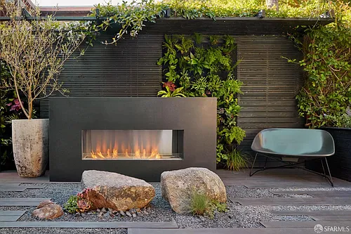 169 Amber Dr Photo 1