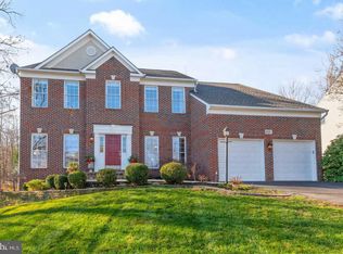 800 Kenneth Pl SE, Leesburg, VA 20175