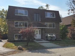 7071 170th St #1E, Tinley Park, IL 60477