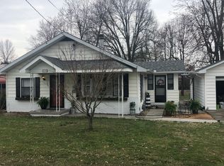1115 3rd St, Robards, KY 42452