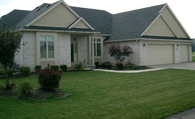 Ranch with 3-car Garage