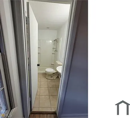 6315 Connell Rd — Photo 11