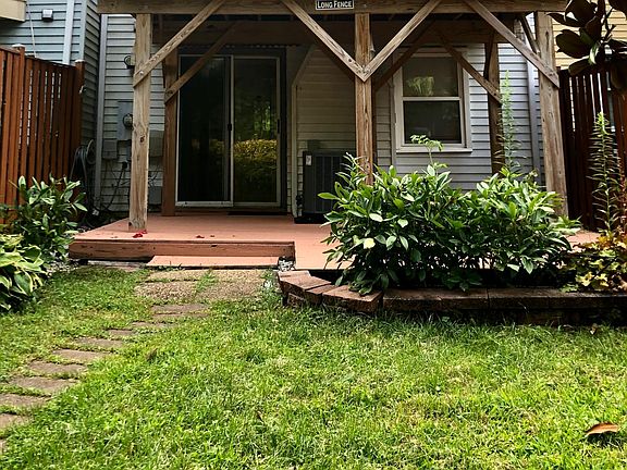 3rd image of 6402 Birchleigh Cir