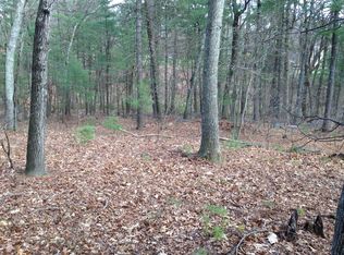 Pine Ridge Rd, Lincoln, MA 01773
