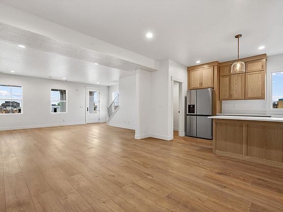 5th image of 789 S Greenway Dr #52
