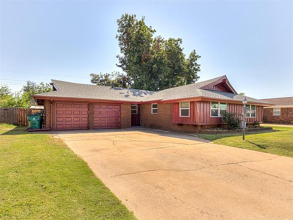 2nd image of 6204 S Shartel Ave