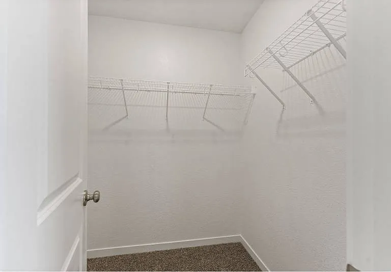 Oak Woods Townhomes — Photo 117