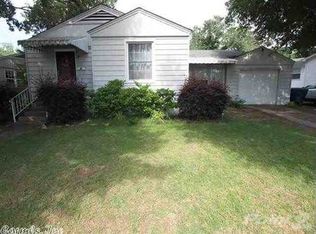 1715 Pine Valley Rd, Little Rock, AR 72207