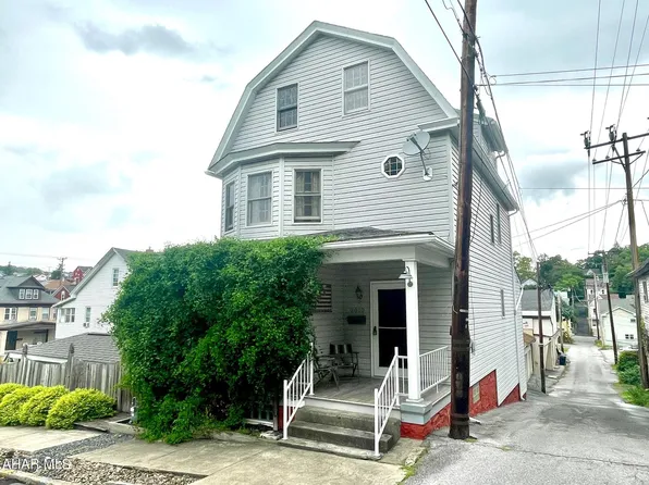 2010 12th St, Altoona, PA 16601