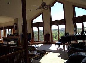 4th image of 188 Monterey Dr