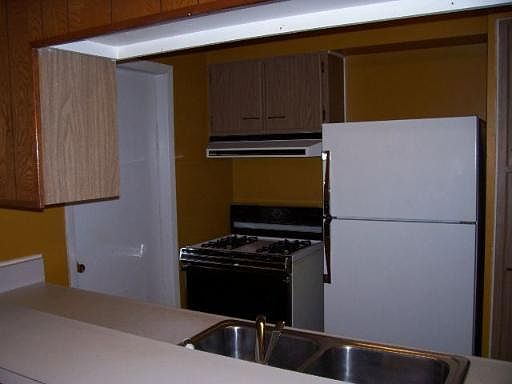2nd image of 7818 HOBBLE DR