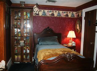 44 Grove St, Cold Spring Harbor, NY 11724