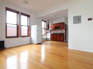 223 18th St #2F, Brooklyn, NY 11215