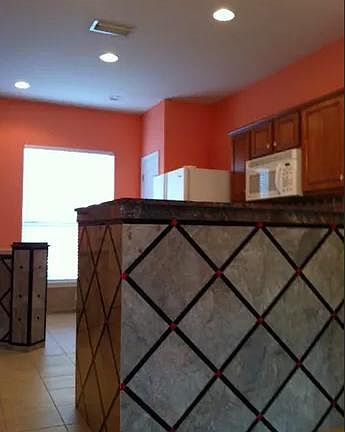 2nd image of 3686 Summerlin Ln