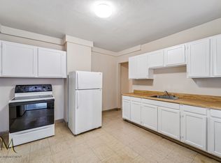 290 Oakland St #2L, Springfield, MA 01108