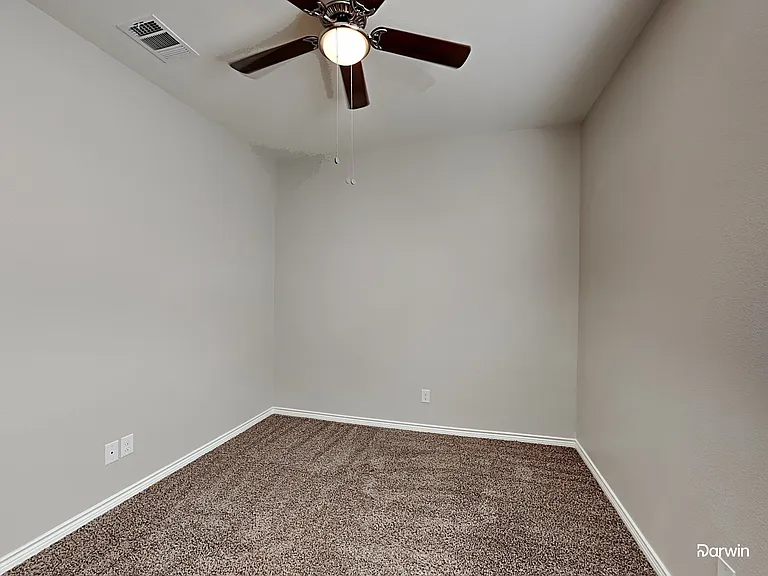 2337 Larimar Dr — Photo 11