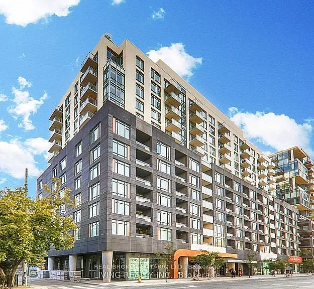 525 Adelaide St W #325 — Photo 1