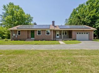 36 Thayer St, South Deerfield, MA 01373