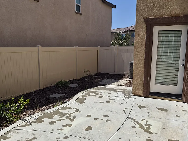 24292 Bay Laurel Ave — Photo 58