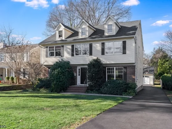 823 Wallberg Ave, Westfield Town, NJ 07090