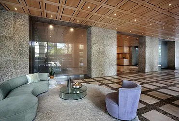 Rented by New York Casas Ltd.