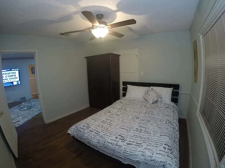 4902 Coke Ave #1 — Photo 4