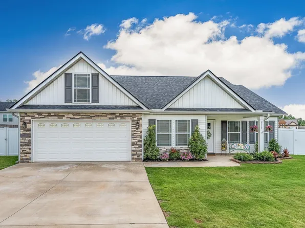 2012 Renata Lee Dr, Lyman, SC 29365