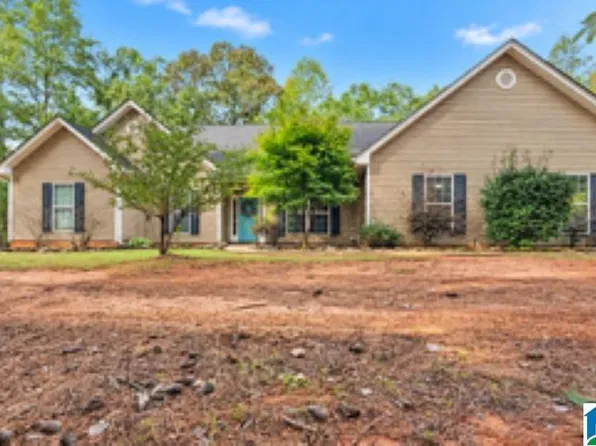 1045 Lee Road 376, Valley, AL 36854