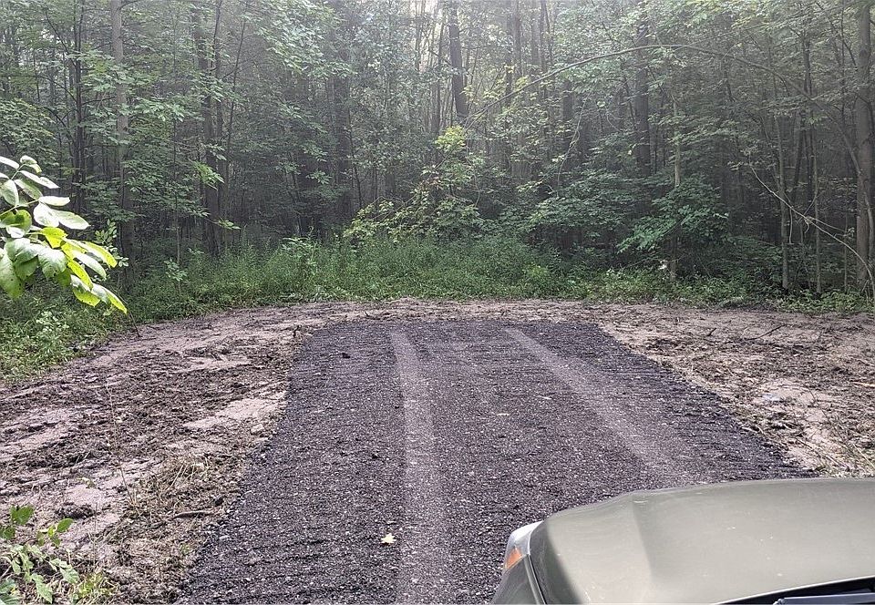 2nd image of Hines Rd