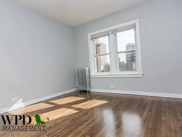 6748 S. Crandon Ave — Photo 9