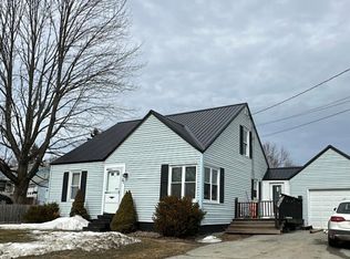 31 Brooklyn Ave, Waterville, ME 04901