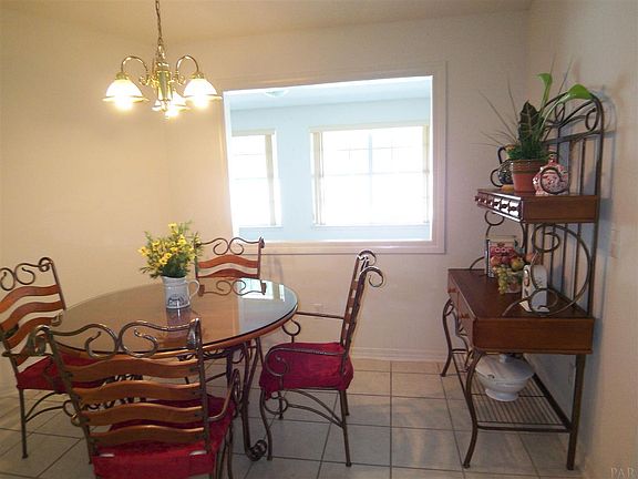 4th image of 2382 Ursula Ln