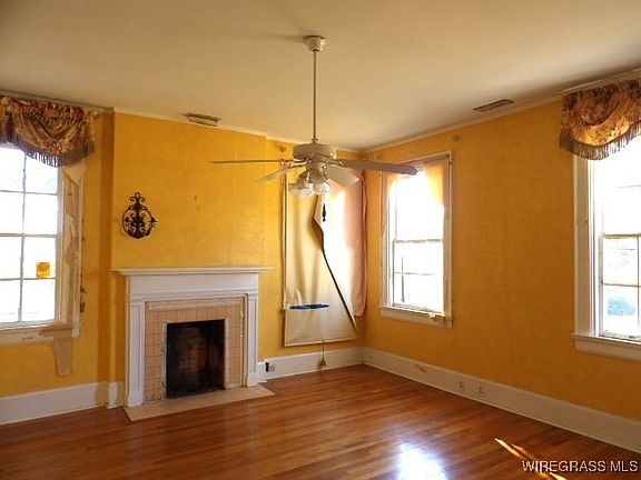 12th image of this home