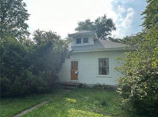 108 Franklin St, Allerton, IL 61846