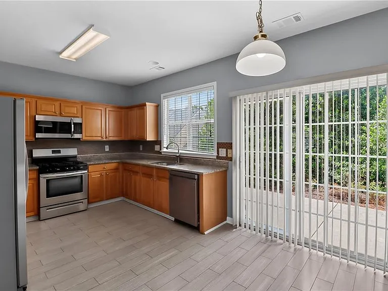 615 Melilot Ln — Photo 12