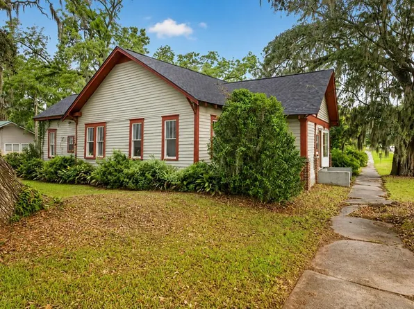 402 N Lee St, Quitman, GA 31643