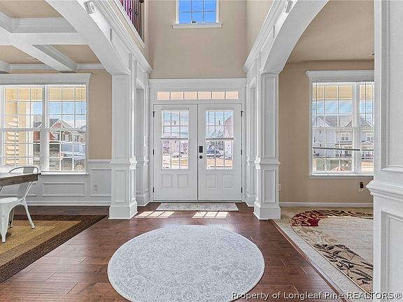4th image of 3273 Northgate Dr