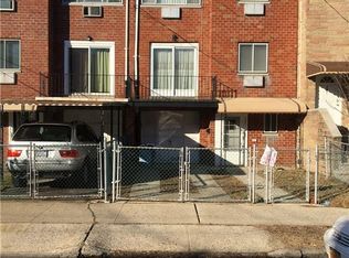 3251 Hone Ave, Bronx, NY 10469
