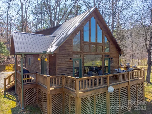 164 Twin Oaks Est, Sylva, NC 28779