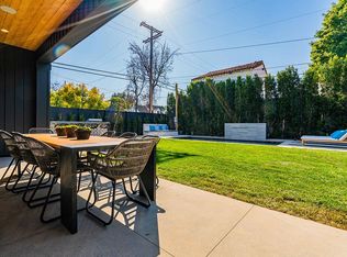 12005 Woodbridge St, Studio City, CA 91604