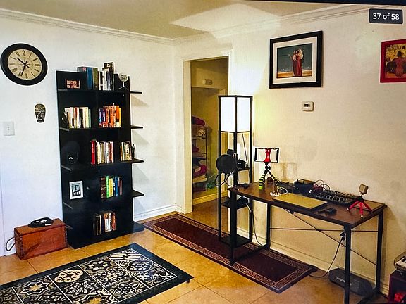 2nd image of 1404 D St APT C
