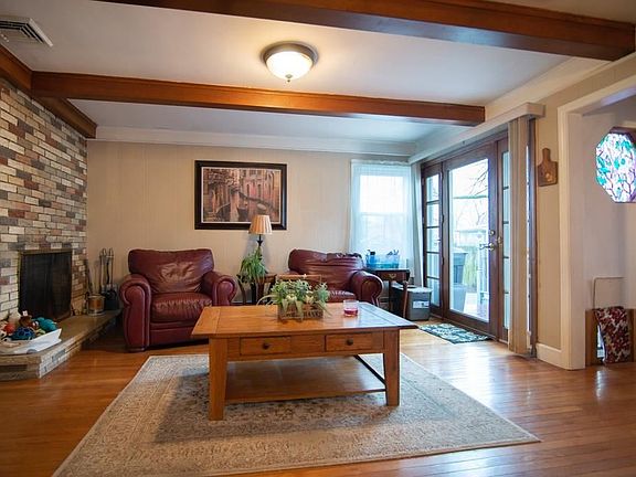 5th image of 78 Garfield St
