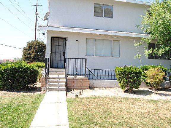 3rd image of 3608 Panama Ln #A